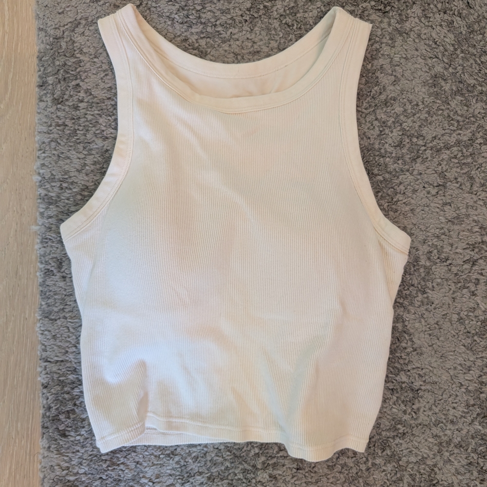 Uniqlo Cream Fitted Crop Tank Top